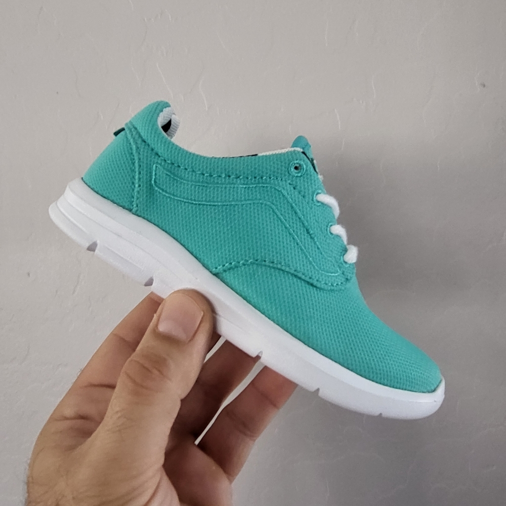 Vans ISO ULTRACUSH Lightweight (Ceramic/White) Little Girls' Shoes Size 11